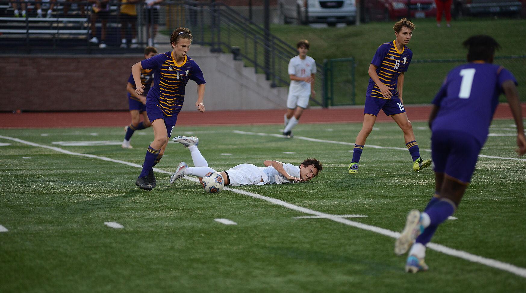 Hickman handles the ball